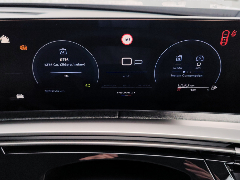 2025 Peugeot 3008 1.2 MHEV 145bhp eDCS6 Allure €41,500