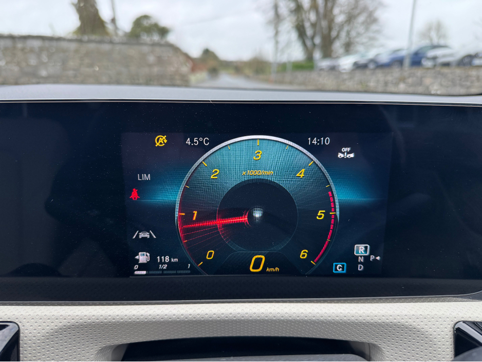 2023 Mercedes-Benz CLA Class 200d PROGRESSIVE COUPE 4DR AUTO==PAN ROOF==NIGHT PACK== €42,950