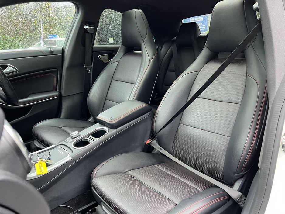 2016 Mercedes-Benz CLA Class CLA180 AMG-LINE 1.6 AUTO // OPENING PAN ROOF // HARMAN/KARDON // HEATED SEATS €19,750