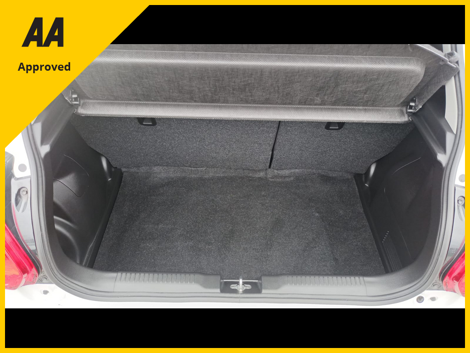 2020 Suzuki Swift - image 15