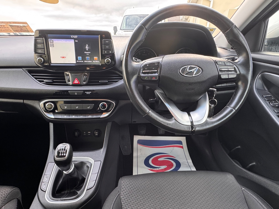 2019 Hyundai i30 - image 11