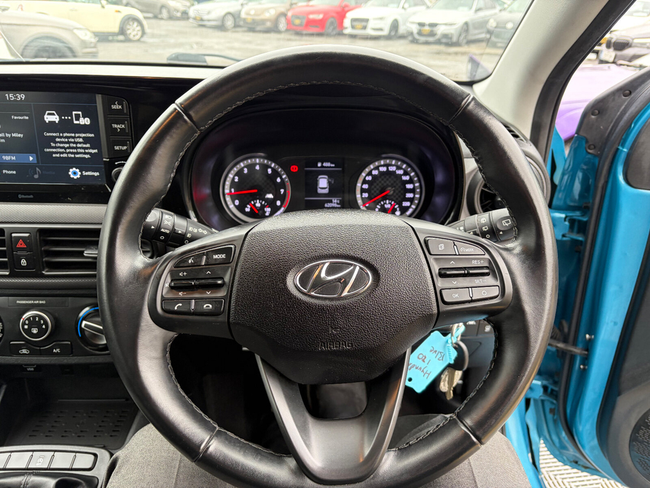 2020 Hyundai i10 - image 7