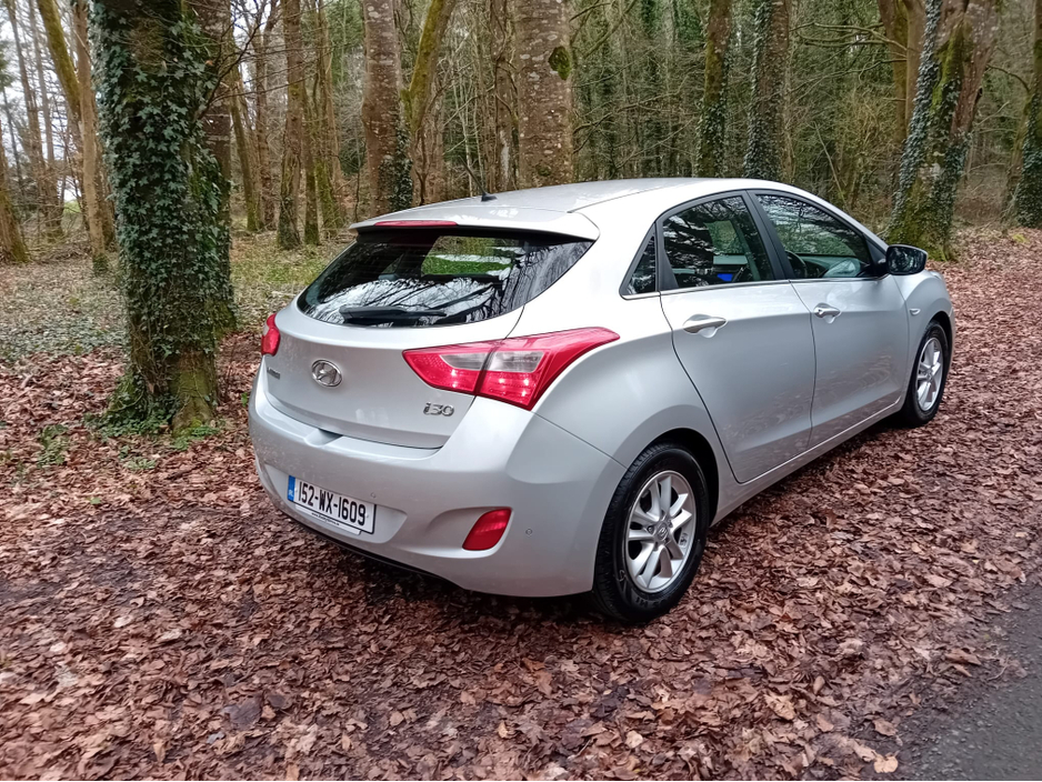 2015 Hyundai i30 - image 6