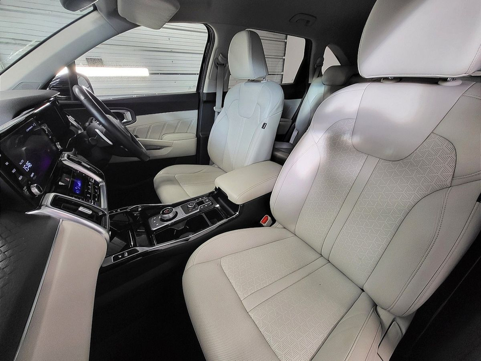 2023 Kia Sorento 1.6 PHEV K3 4X4 7 seats €46,975