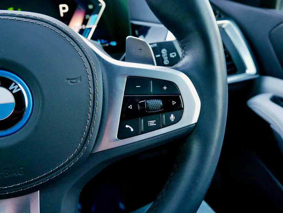 2025 BMW X5 xDrive50e M Sport €99,950