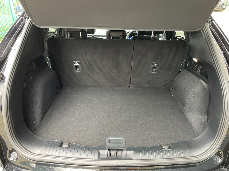 2022 Ford Kuga - image 16