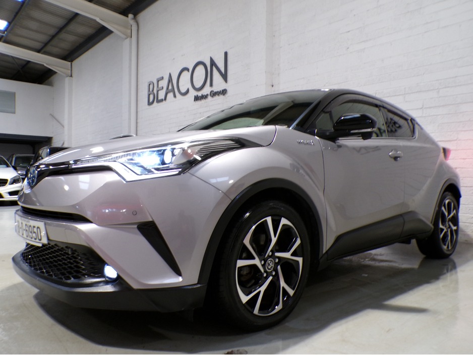 2018 Toyota C-HR 2018*32,000 MILES*HYBRID SPORT TOYOTA C-HR SELF CHARGING 1.8 AUTOMATIC*FANTASTIC CONDITION GREAT ON FUEL, POWER, COMFORT WITH A LOT OF SPACE ALL COMBINED FOR A FANTASTIC DRIVE. CAR COMES WITH FULL SAF €19,900
