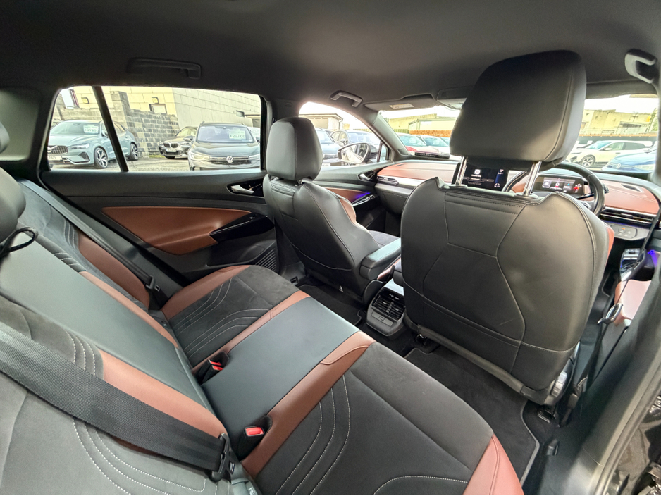 2022 Volkswagen ID.4 PRO 128 KW LIFE DX 77KWH 174BHP €22,750