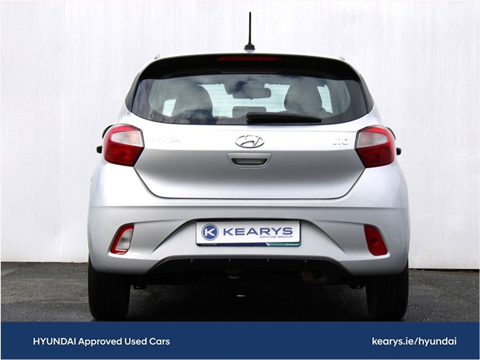 2023 Hyundai i10 - image 22