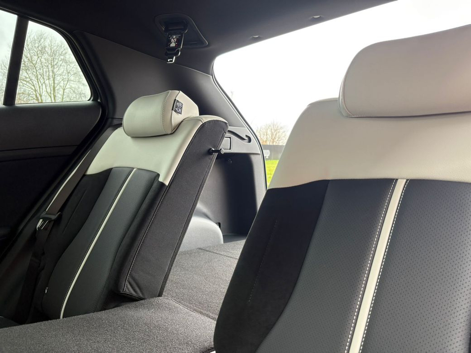 2026 Kia Sportage - image 33