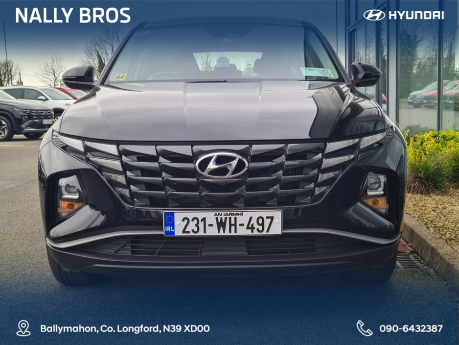 2023 Hyundai Tucson - image 2