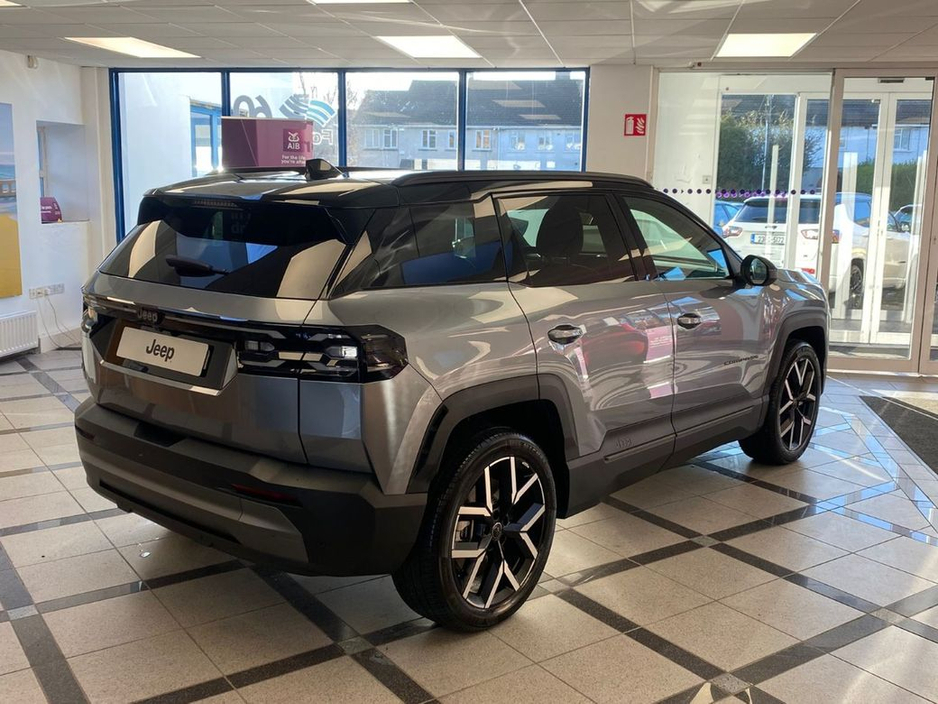 2026 Jeep Compass ALTITUDE €42,995