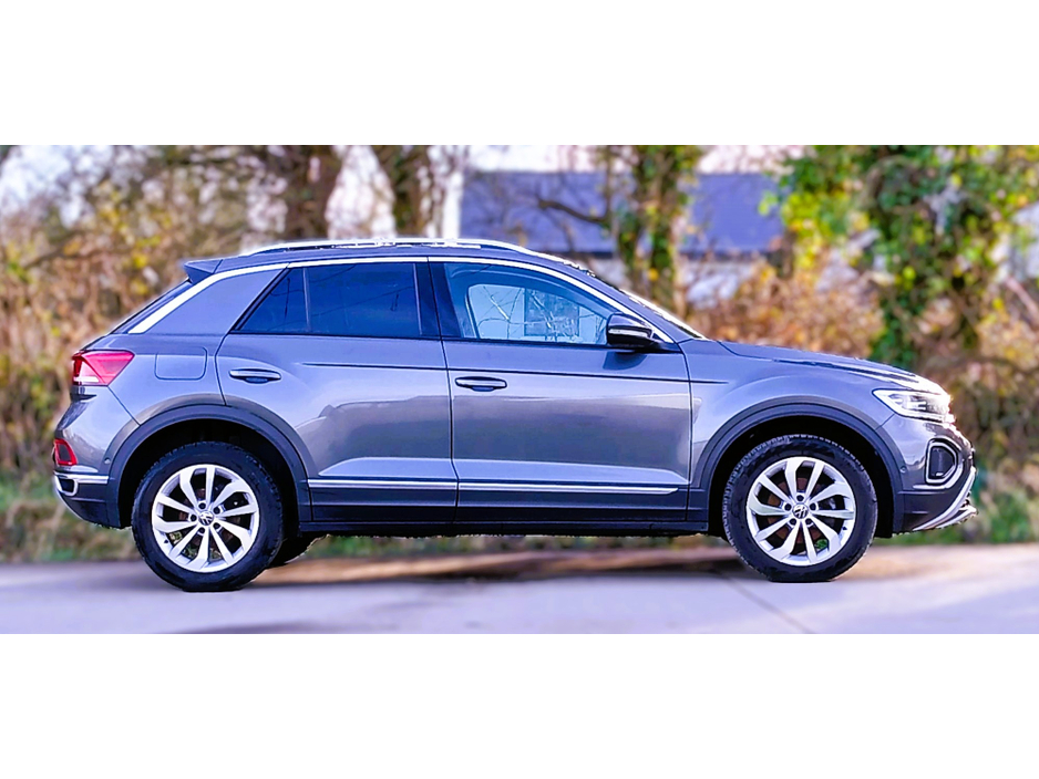 2024 Volkswagen T-Roc STYLE 2.0 TDI MANUAL 6SPEED FWD 116HP €29,500