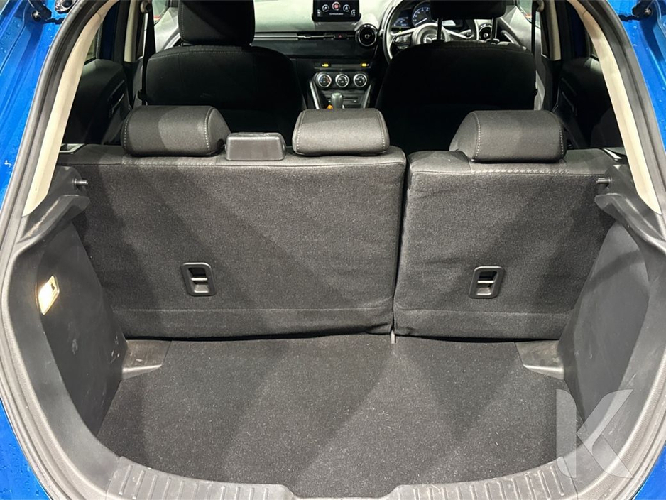 2017 Mazda Demio - image 16