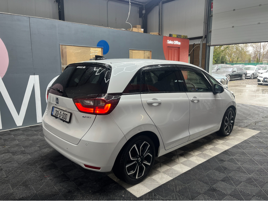 2020 Honda Fit - image 2