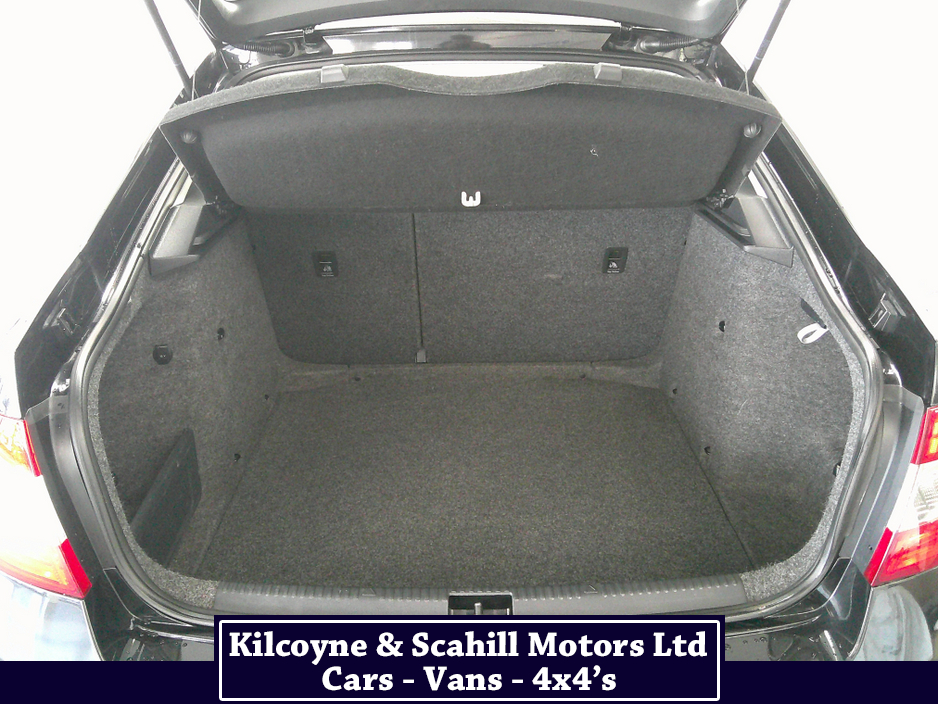 2015 Skoda Octavia - image 18