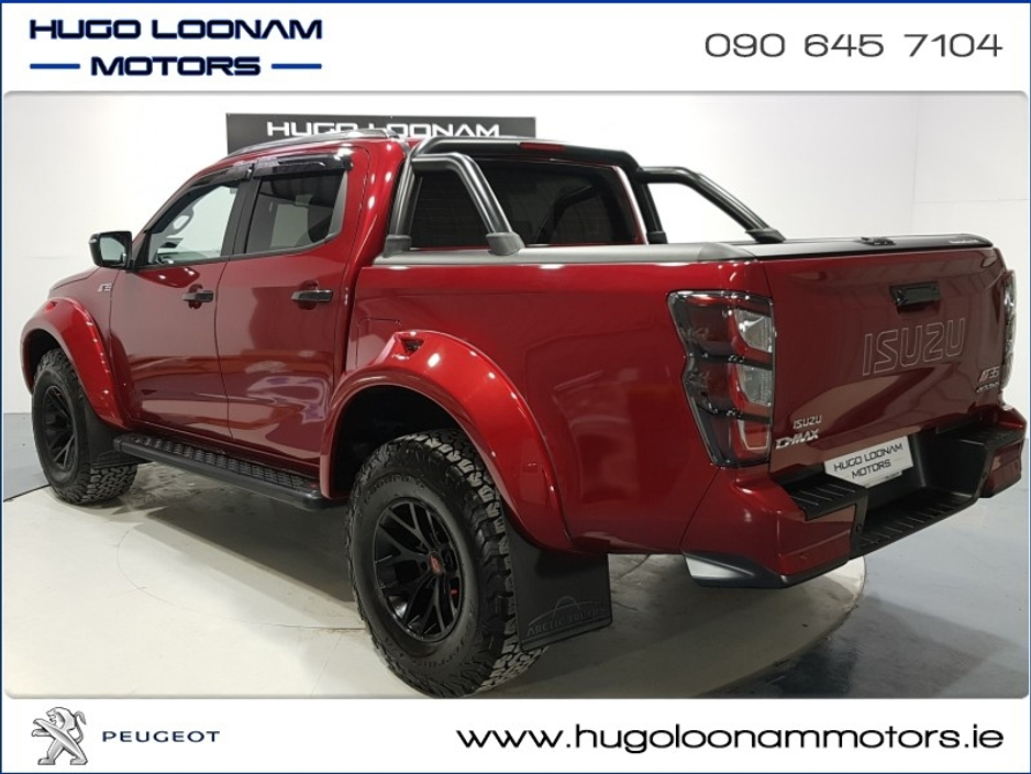 2025 Isuzu D-MAX - image 3