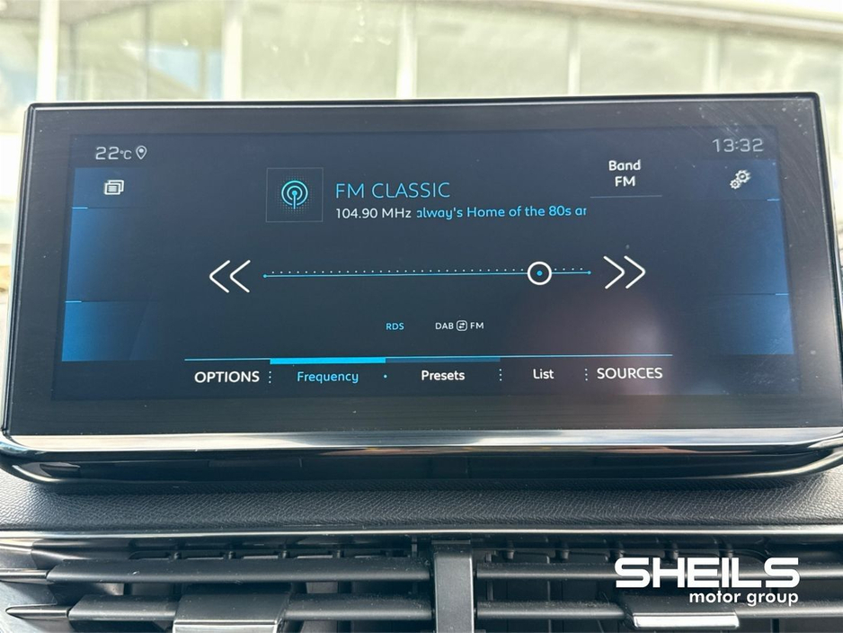 2021 Peugeot 3008 - image 15