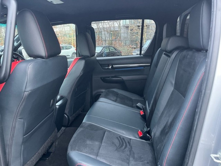 2023 Toyota Hilux HILUX 2.8 GR SPORT €48,950
