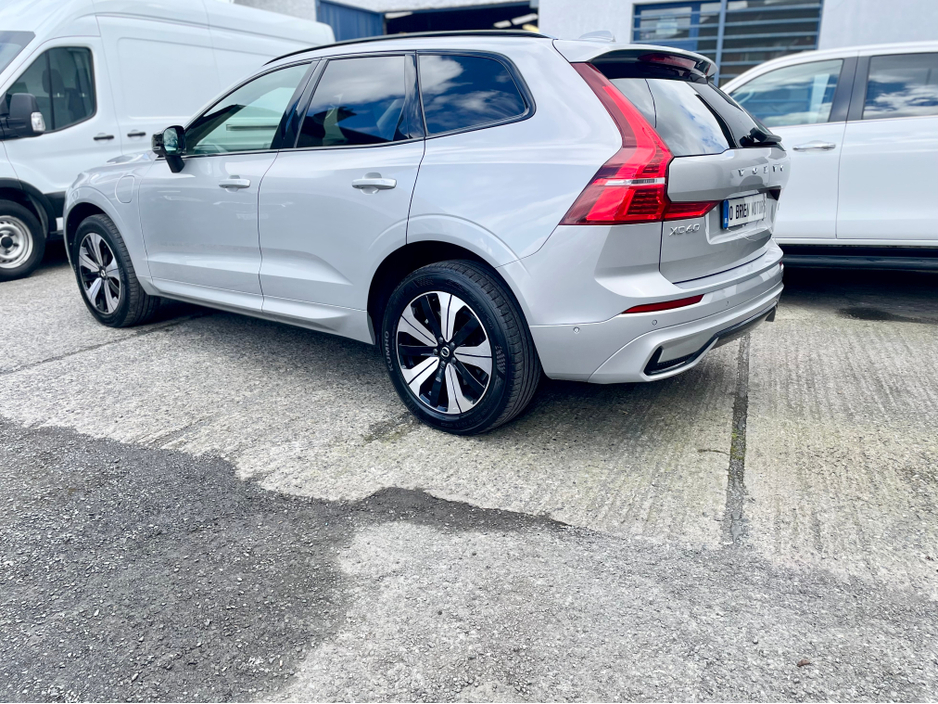 2023 Volvo XC60 - image 27