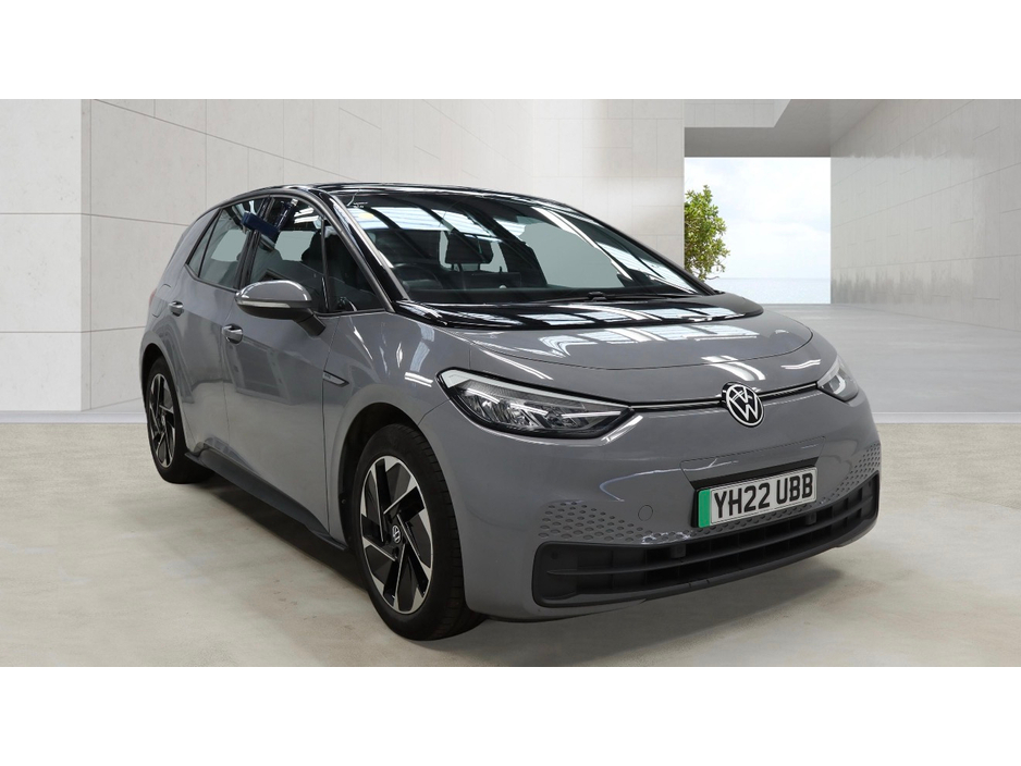 2022 Volkswagen ID.3 - image 2