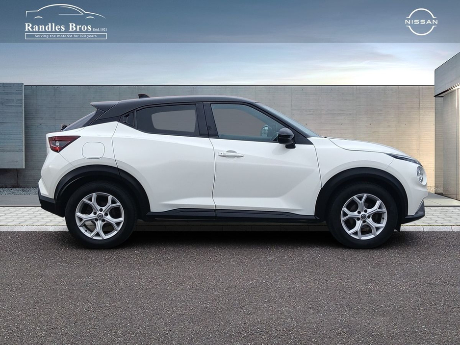 2021 Nissan Juke - image 5