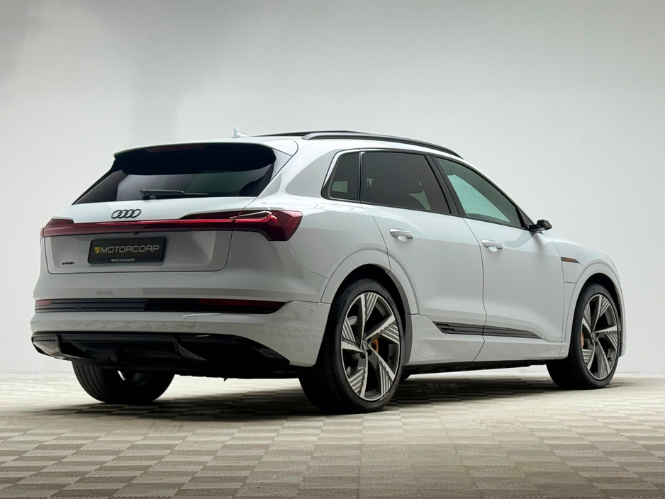 2023 Audi e-tron 55 VORSPRUNG QUATTRO €59,990