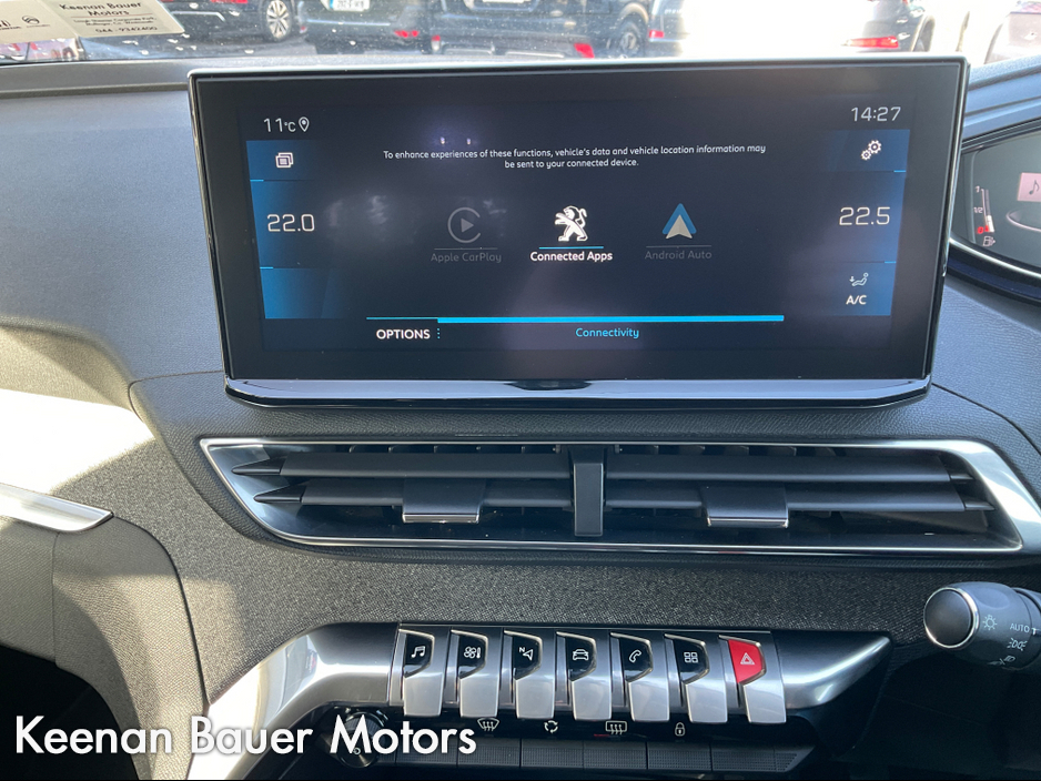 2021 Peugeot 5008 - image 16