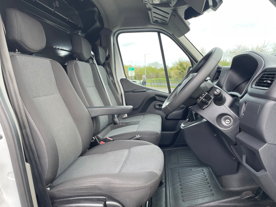 2023 Renault Master - image 13