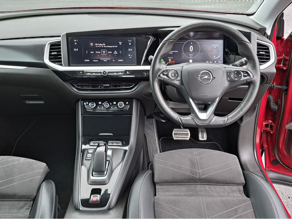 2024 Opel Grandland - image 18