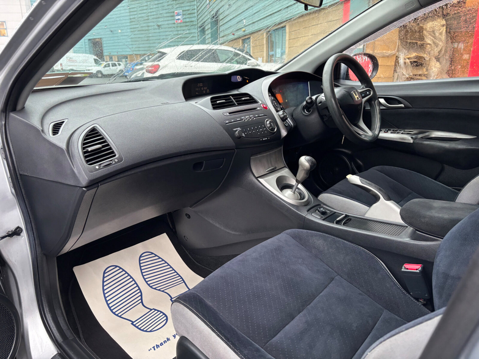 2008 Honda Civic - image 13