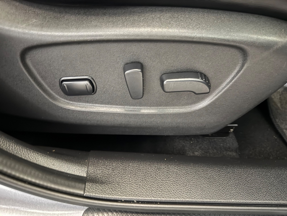 2015 Nissan X-Trail - image 16