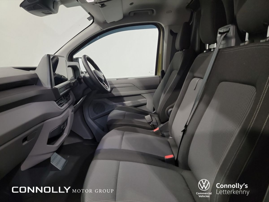 2026 Volkswagen Transporter - image 4