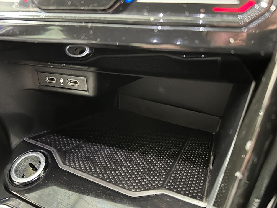 2023 Volkswagen T-Roc R Line Automatic 1.5 Tsi €33,800