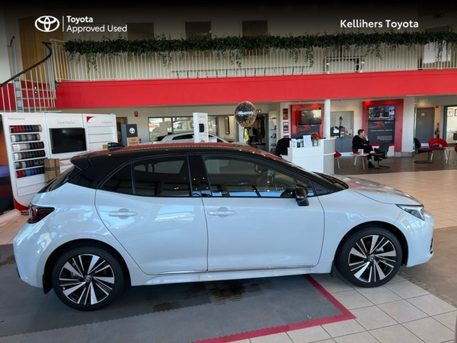 2026 Toyota Corolla - image 3