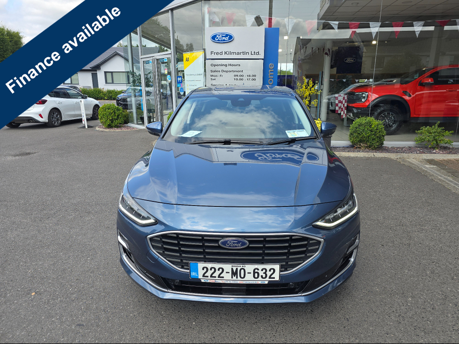 2022 Ford Focus - image 2