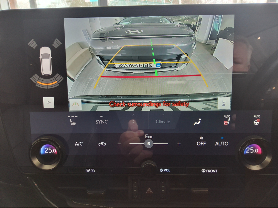 2023 Lexus NX 450 h+ - image 13