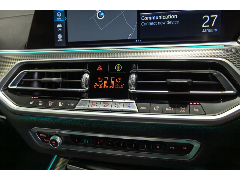 2021 BMW X5 xDrive45e M Sport €49,950