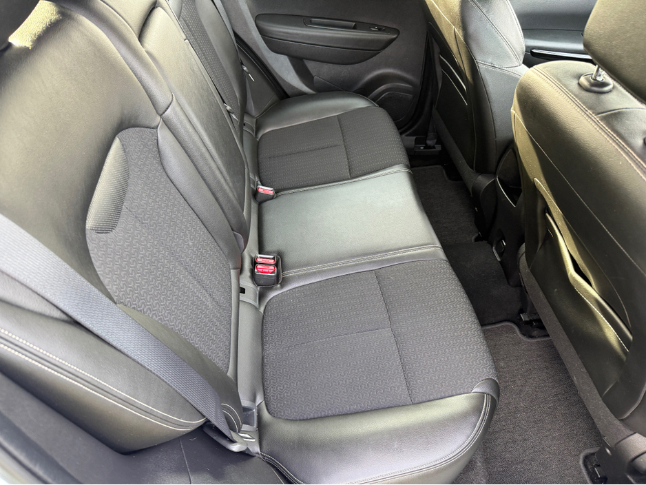 2016 Renault Kadjar - image 13