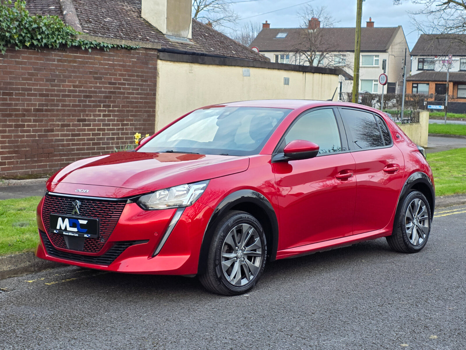 2021 Peugeot 208 - image 10