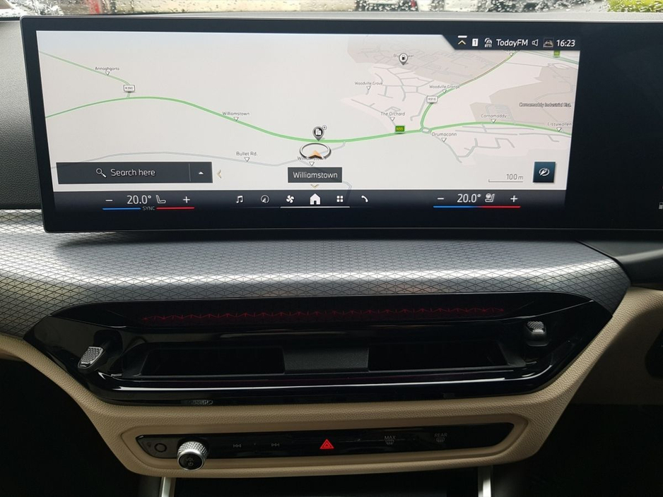 2026 BMW 3 Series - image 23