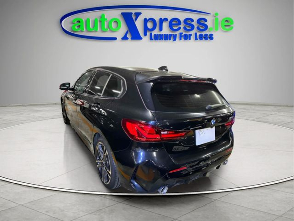 2020 BMW 1 Series - image 10