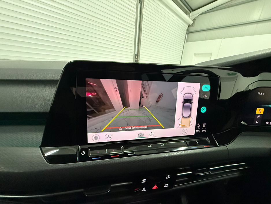 2022 Volkswagen Golf 2.0 TSI 245HP GTI DSG €43,995