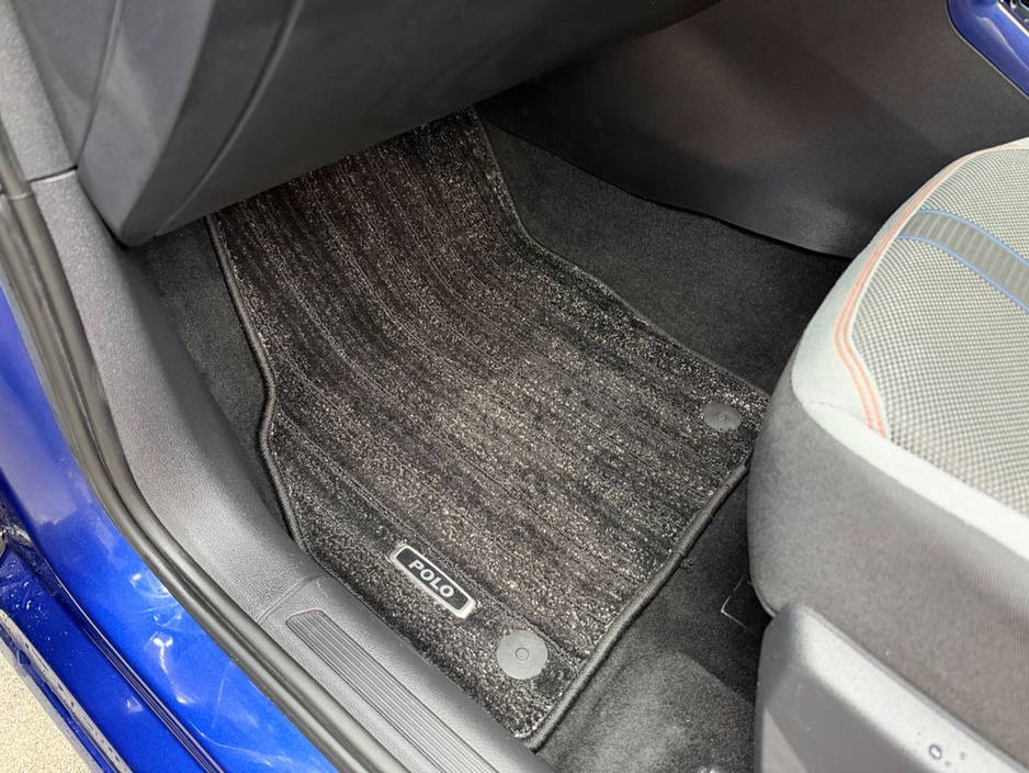 2019 Volkswagen Polo - image 26