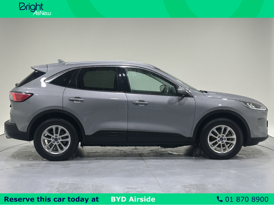 2022 Ford Kuga - image 7