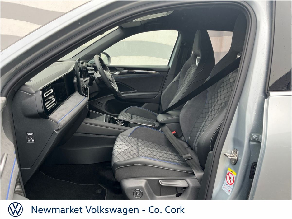 2026 Volkswagen Tiguan - image 26