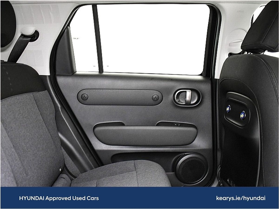 2025 Hyundai Inster Elegance 49 kWh €22,990