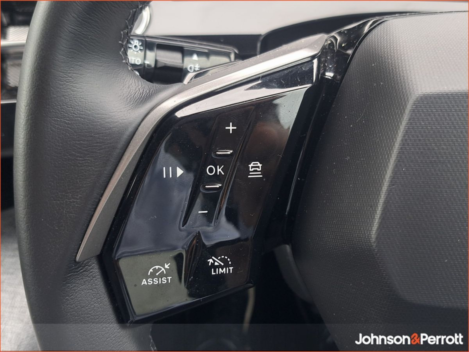 2025 Peugeot 3008 Demo - BEV 73kWH 210BHP Allure €40,900