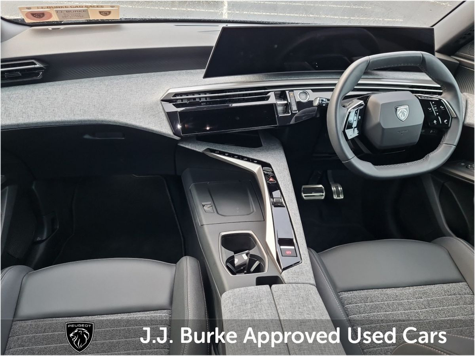 2026 Peugeot 5008 1.2 MHEV 145bhp E-DCS6 Allure