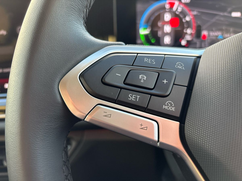 2025 Volkswagen Tiguan TIGUAN LIFE 1.5 PHEV DSG 204HP €49,859